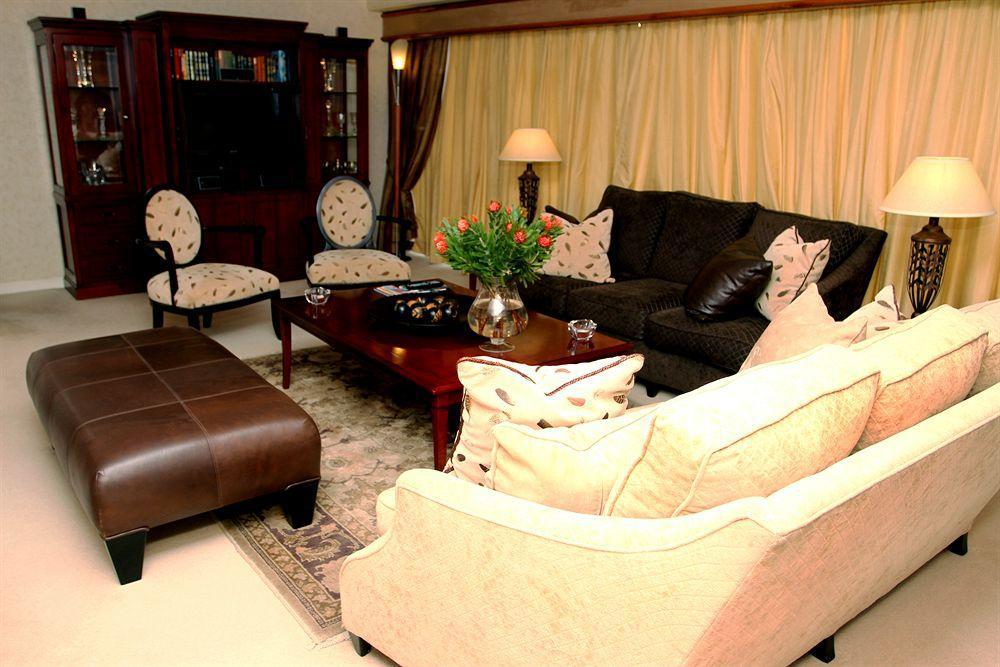 Taj Pamodzi Lusaka Exterior photo A living room