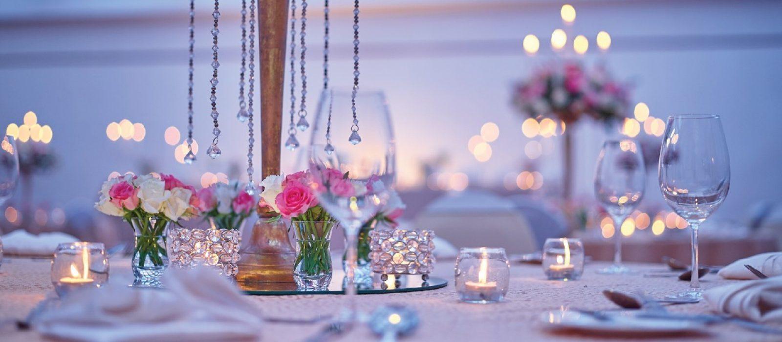 Taj Pamodzi Lusaka Exterior photo A table decorated for a wedding reception