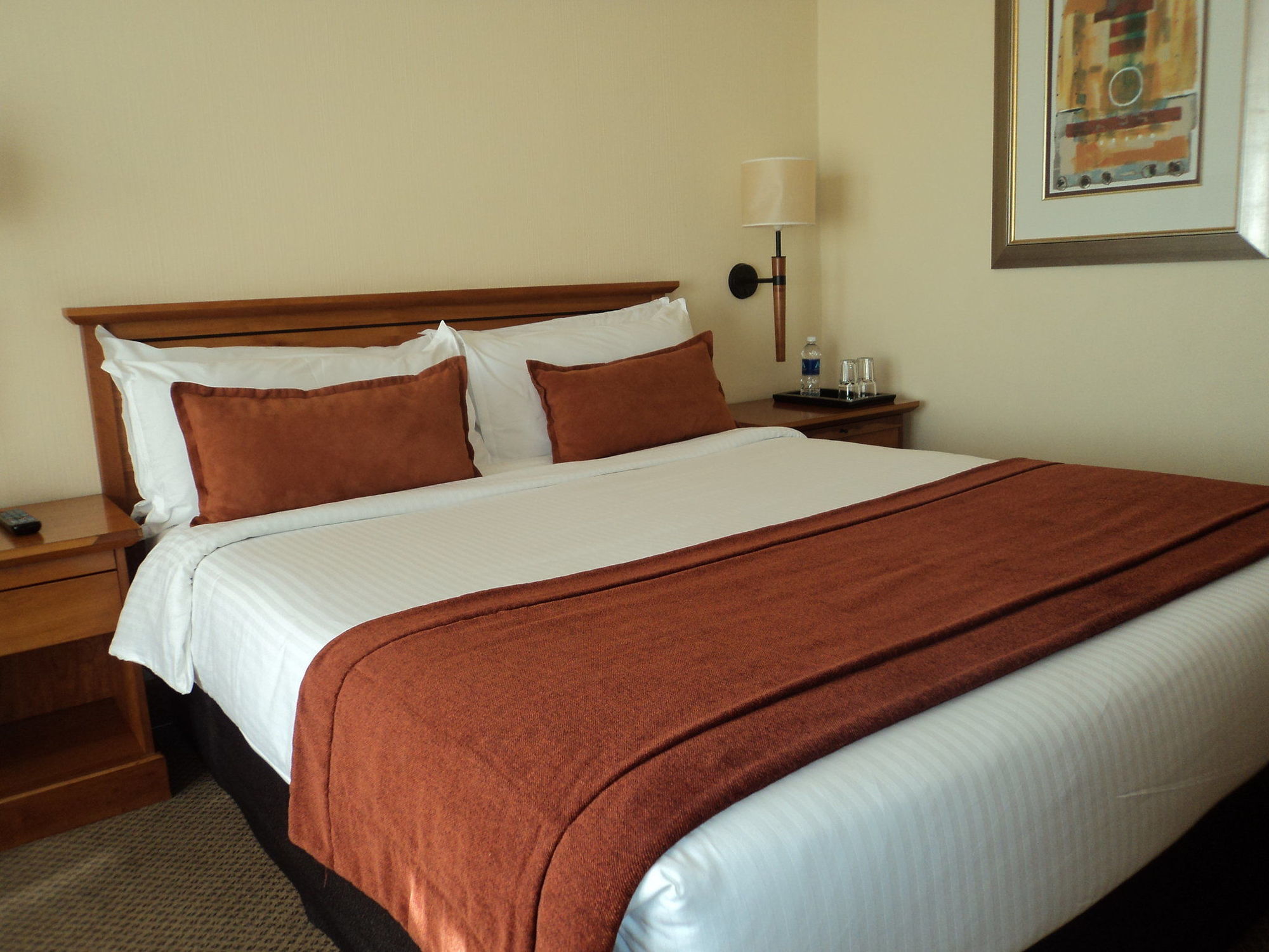 Taj Pamodzi Lusaka Exterior photo A bed runner